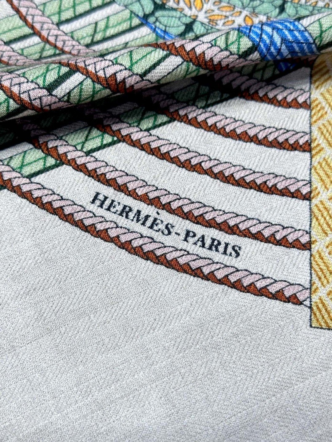 HERMES I Dressage Tressage
秋冬
Dressage Tressage |