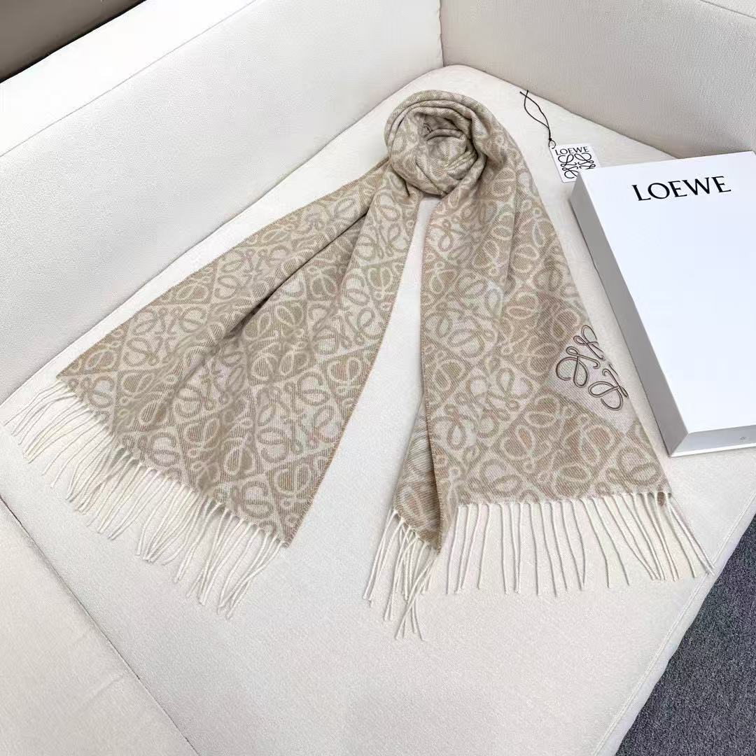 Loewe 罗意威LOEWE 2025最新款最火围巾 双面羊毛和羊绒围巾 点缀双色格纹 Anagram 缇花图案