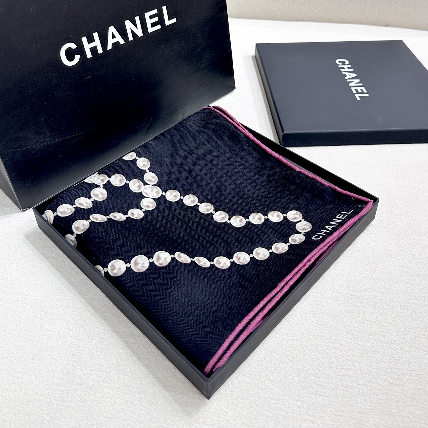 💃🏻💃🏻【项链饰品印花羊绒110】双面丝绒 ❤️女人尤物 货极少 四季都可以用‼️真心美的让人非常非常心