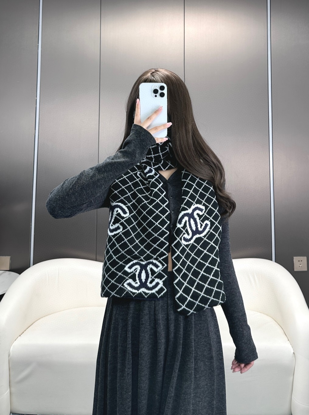 。高版本 对版颜色 黑长卡其灰来咯🥰🥰看细节颜色一看到达人在晒这条24年秋冬最新款Chanel 就马上打