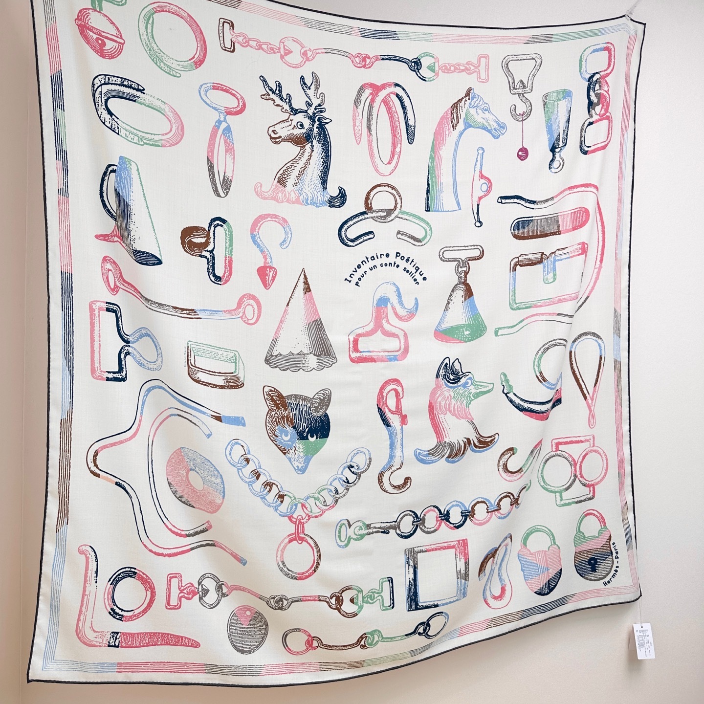 “马具故事的诗意回顾”140双面披肩设计师 弗洛伦斯·曼里克(Florence Manlik)尺寸:13