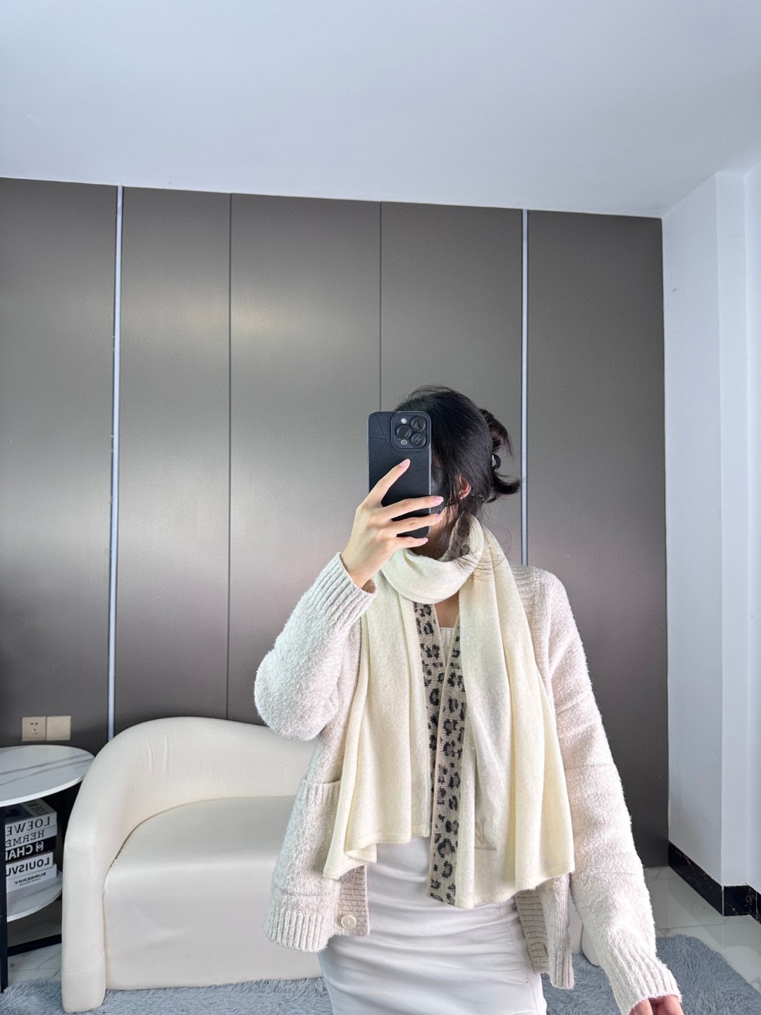 2025年🆕Louis Vuitton 🔜即将又会生火的爆款【驴家豹纹边框羊绒针织披肩】❗️出口美国的订