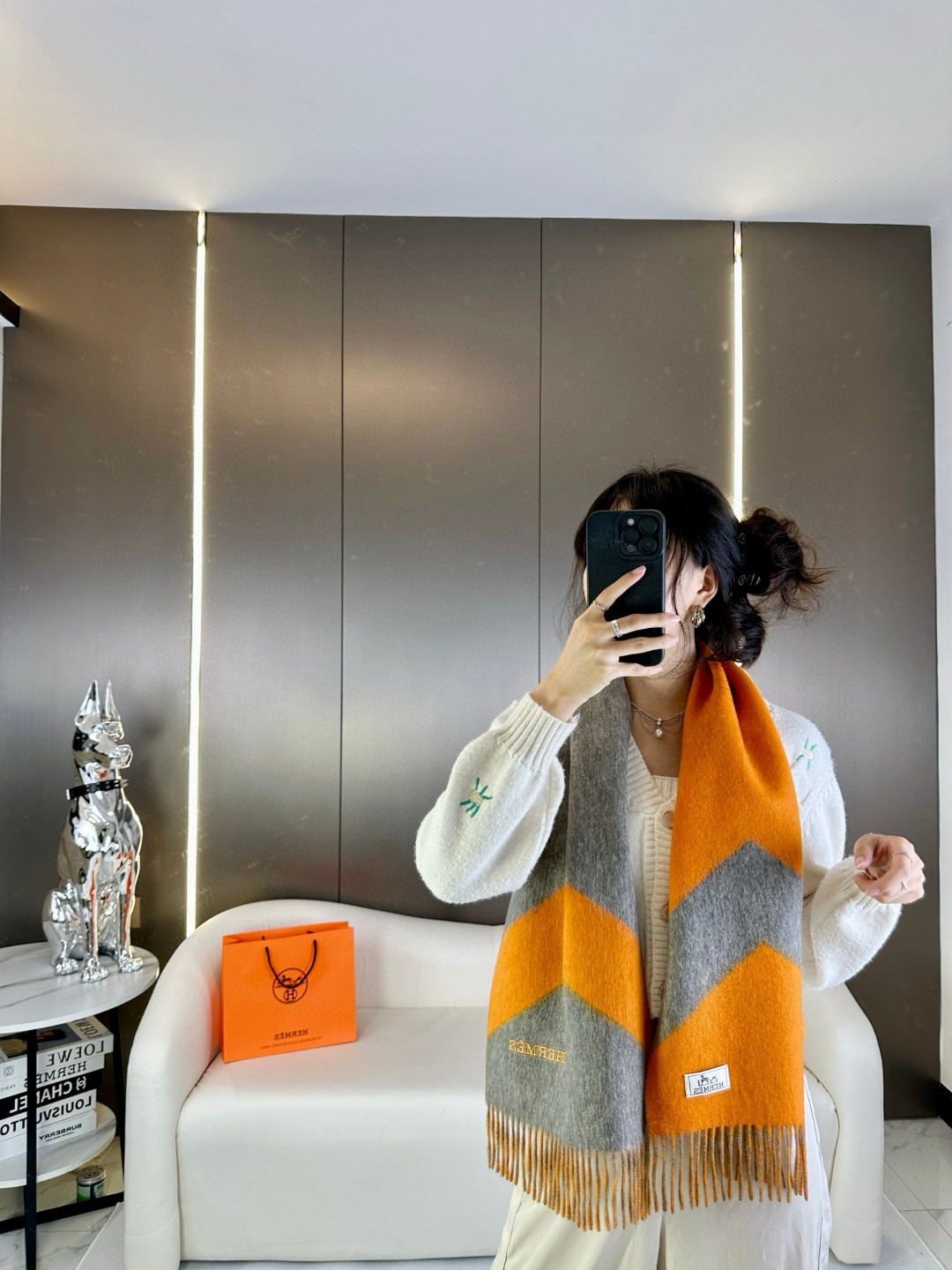 大H【双面提花加厚流苏小围巾】且买且珍惜，都是出口订单所以比较难遇❤东西讲究少而精。好看的一定要收这款H