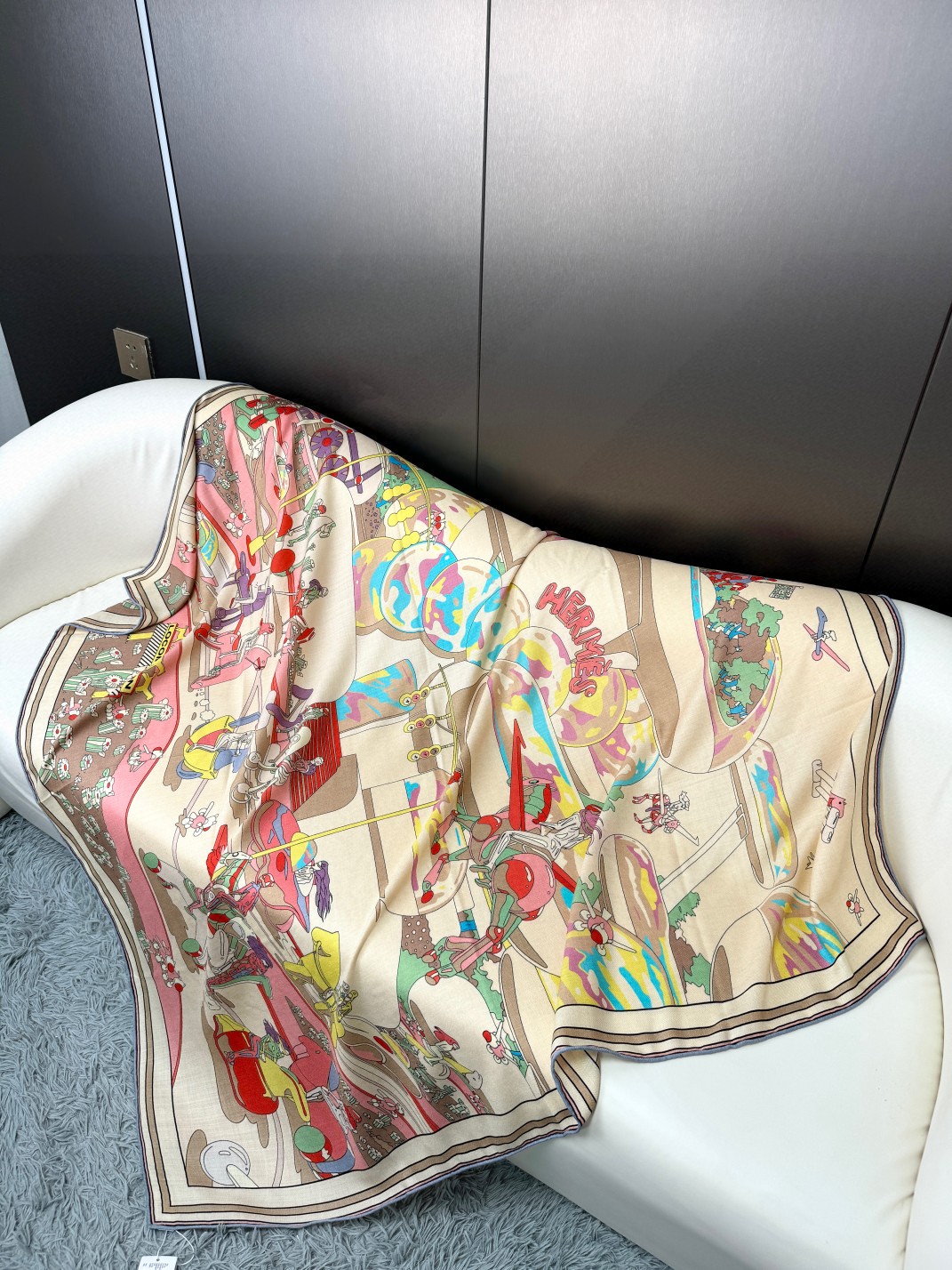 🌾专柜同步 Hermes推荐[玫瑰]顶级工艺超值‼️爱马仕专柜爆款羊绒方巾💟立体呈现图案纹路实物档次极高