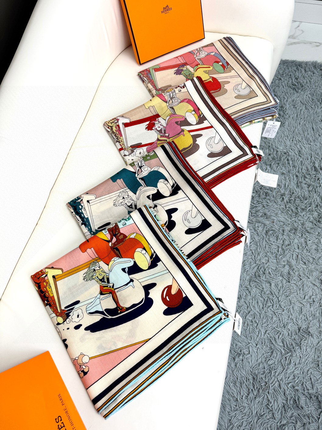 🌾专柜同步 Hermes推荐[玫瑰]顶级工艺超值‼️爱马仕专柜爆款羊绒方巾💟立体呈现图案纹路实物档次极高