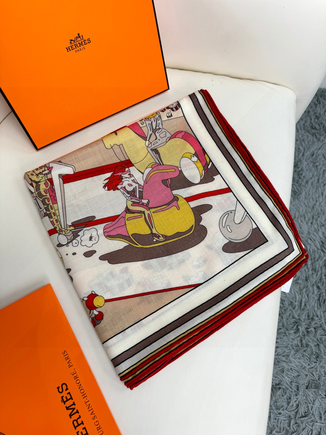 🌾专柜同步 Hermes推荐[玫瑰]顶级工艺超值‼️爱马仕专柜爆款羊绒方巾💟立体呈现图案纹路实物档次极高