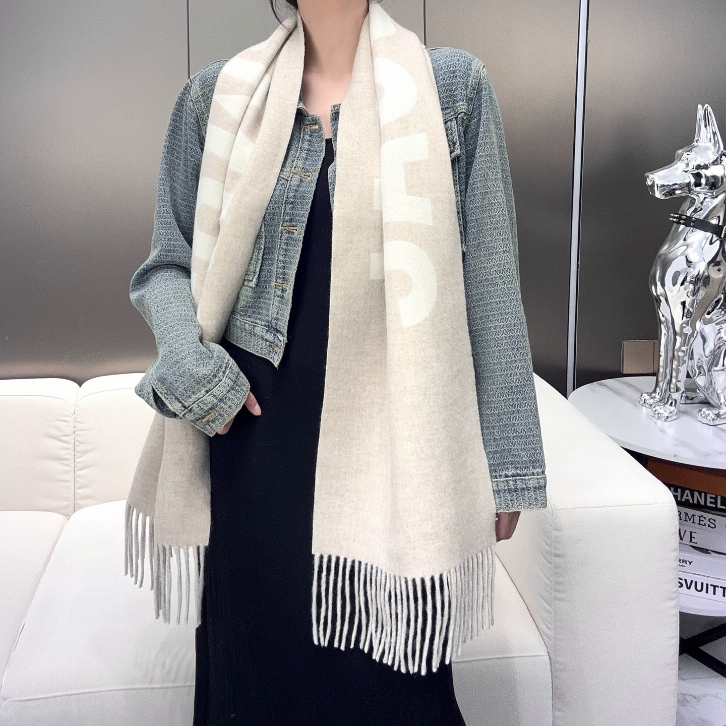 ✨Jacquemus 双面围巾❗今年真的被疯狂种草 今年冬天就非宠这条 好看的要疯掉了，太有型太有魅力了