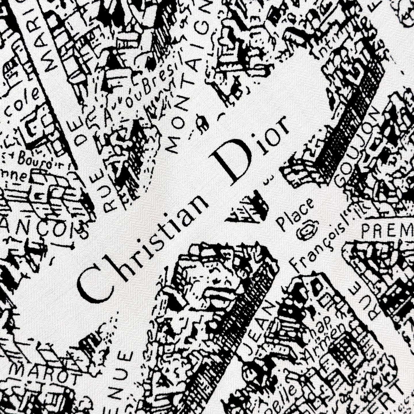 💃🏻💃🏻迪奥【巴黎地图140】羊绒方巾‼️抢‼️VIP推荐 ‼️👍下手一定要快【高端 大爱 ‼️纯羊绒