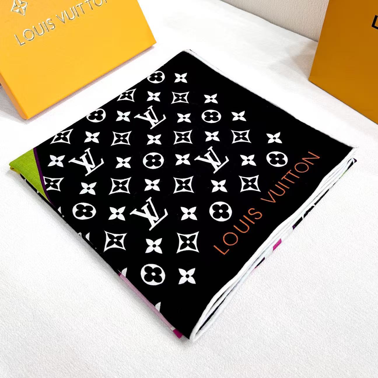 LV x TM SUPERFLAT方巾【顶级丝绒双面同色方巾】LV x TM Monogram SuPe