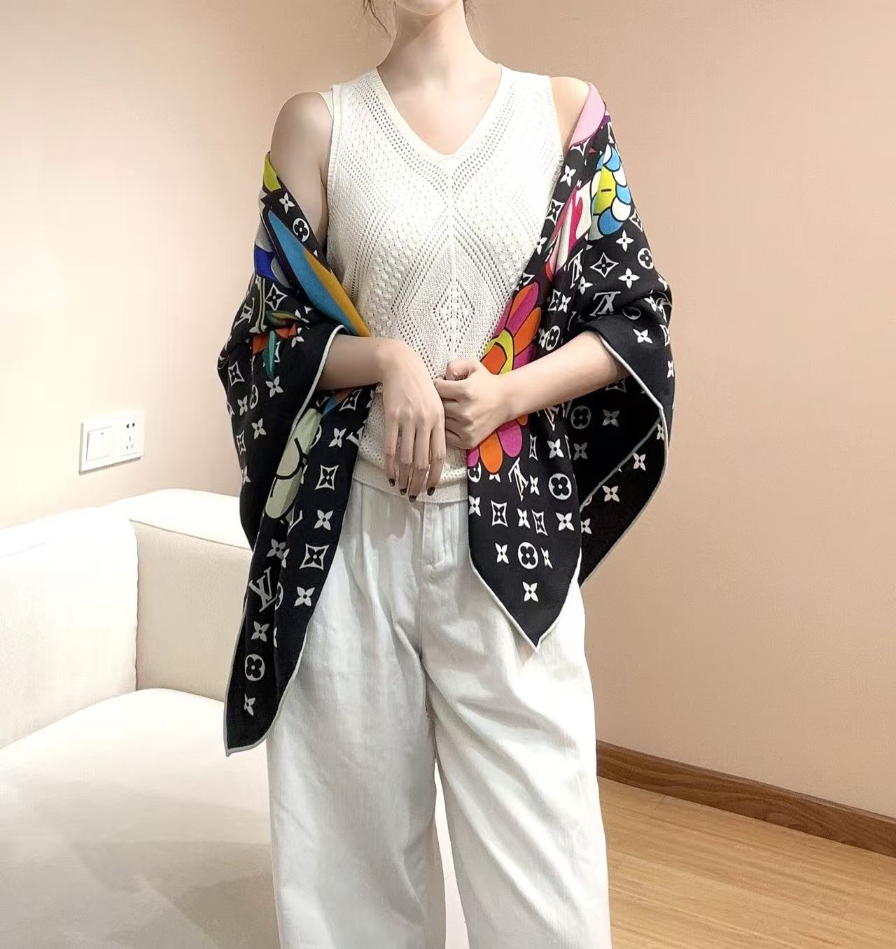 LV x TM SUPERFLAT方巾【顶级丝绒双面同色方巾】LV x TM Monogram SuPe