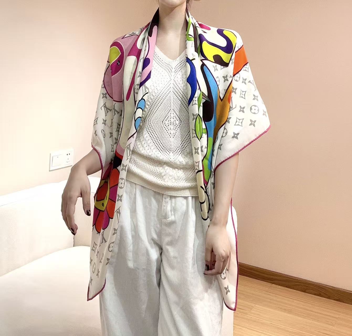 LV x TM SUPERFLAT方巾【顶级丝绒双面同色方巾】LV x TM Monogram SuPe