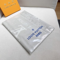 ! 最新品质到货!每个色都有对应的编码,有带芯片,可以扫入官网!Lv驴牌 #𝑹𝒆𝒚𝒌𝒋𝒂𝒗𝒊𝒌 双面羊绒围巾 “可以 ! 最新品质到货!每个色都有对应的编码,有带芯片,可以扫入官网!Lv驴牌 #𝑹𝒆𝒚𝒌𝒋𝒂𝒗𝒊𝒌 双面羊绒围巾 “可以
