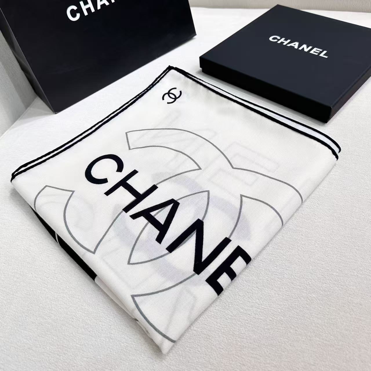 💟新品上新🌈Chanel 25年秋冬新品丝绒 Chanel 25s秋【140顶级丝毛双面同色披肩 秋冬披