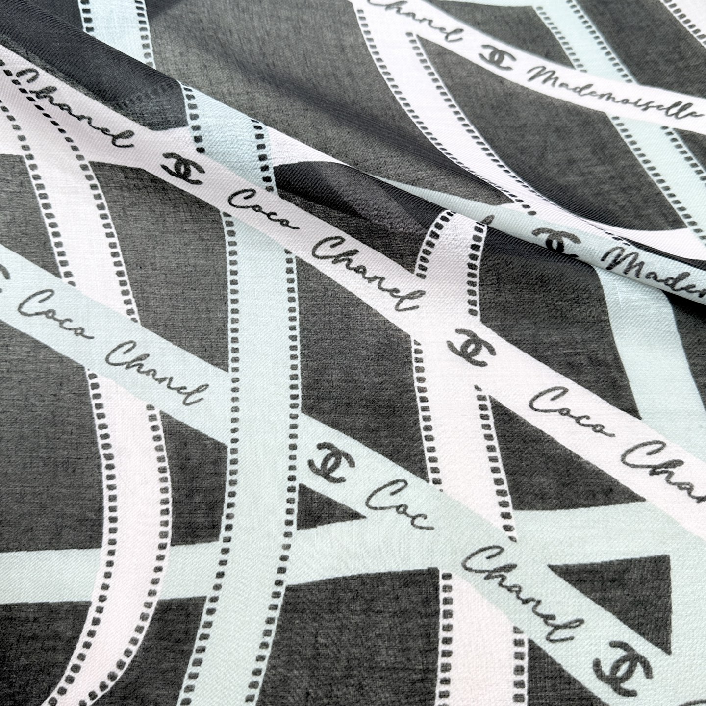 最新❤️【▪️美好向往的Chanel 香奈儿系列新作！再一次高级感爆棚！！】高级优雅气质风！配色素雅，图