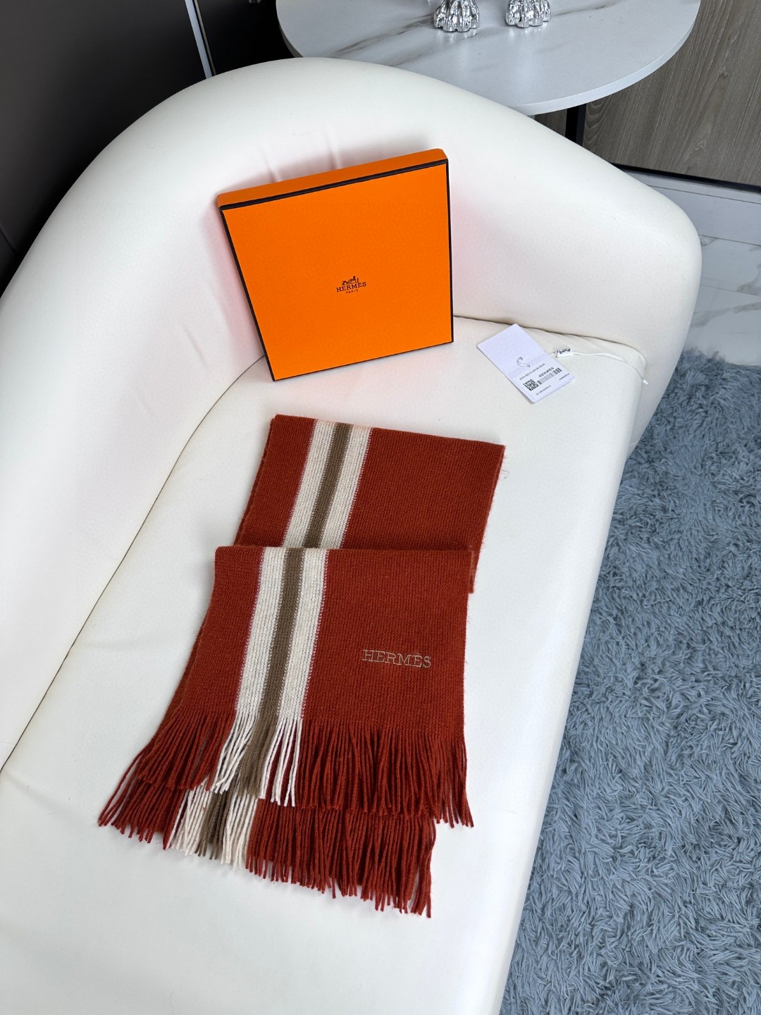 上新！2023年男女同款，百分百纯羊绒 Hermes（爱马仕）同步专柜，高端羊绒针织围巾！】可正式，可随