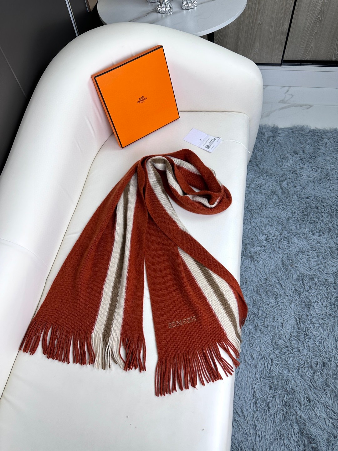 上新！2023年男女同款，百分百纯羊绒 Hermes（爱马仕）同步专柜，高端羊绒针织围巾！】可正式，可随