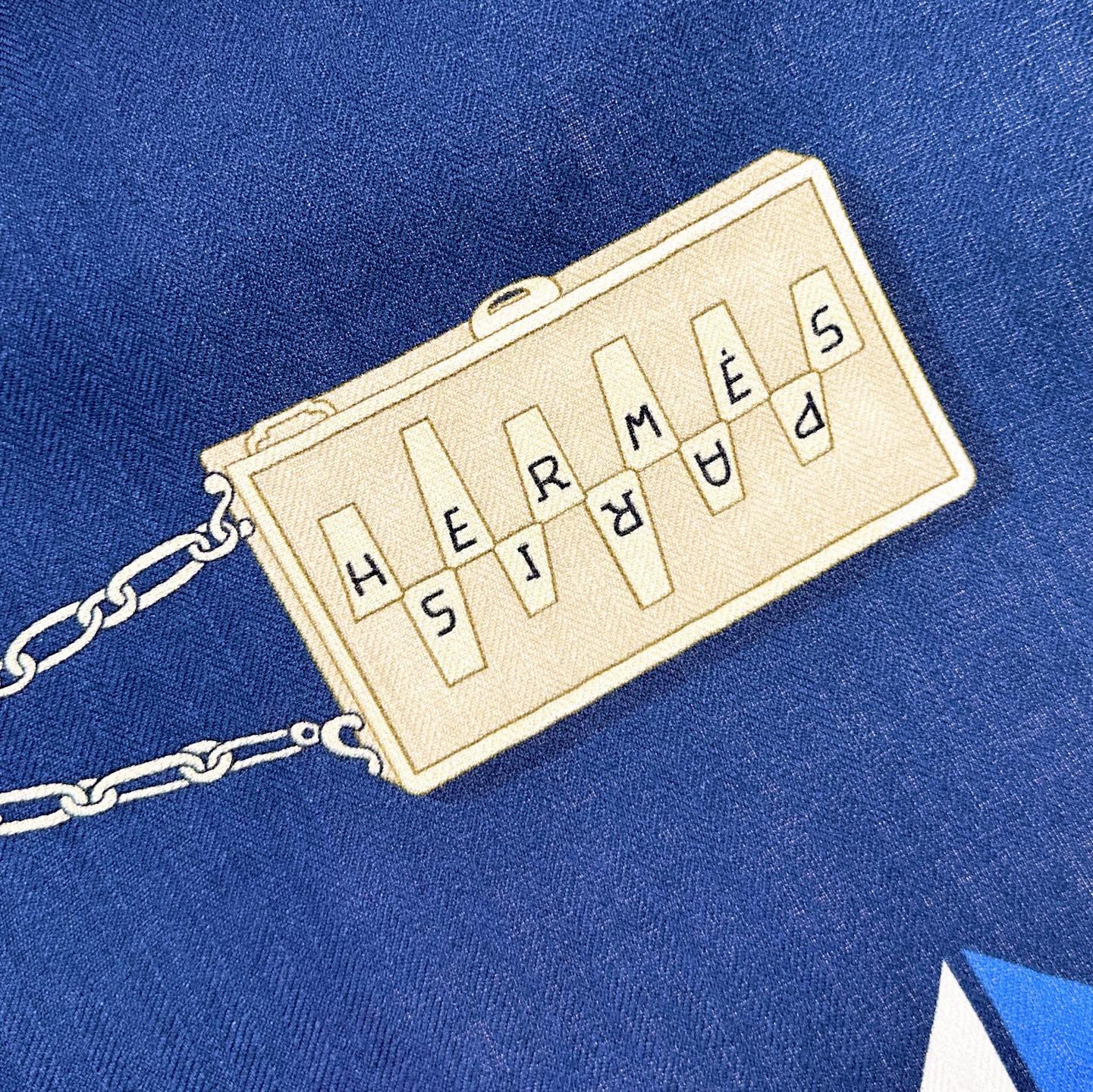 ❤️上新!“手套时光”140双面丝毛披肩手工卷边丝毛方巾(30%桑蚕丝70%羊毛)这款经典单品展现强大而