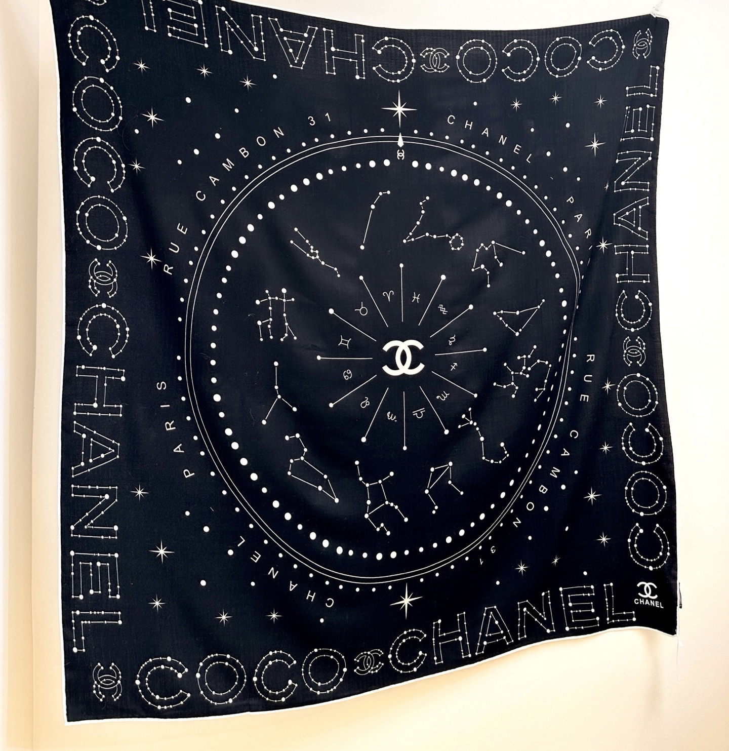 Chanel ~25秋冬新品～【十二星座系列】【140双面丝毛披肩】手工卷边丝毛方巾（30%桑蚕丝70%