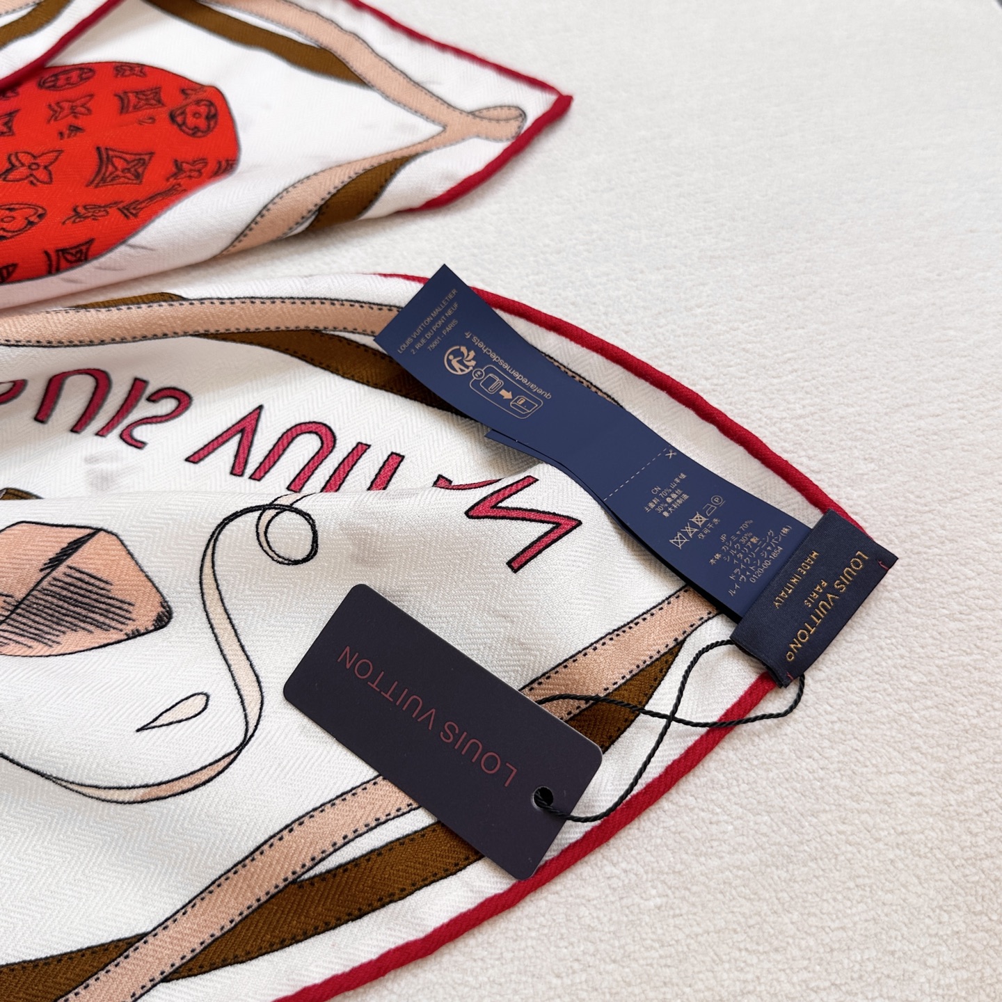 上新💓2025春款上新LV驴家专柜最新款巜土耳其热气球》😘💍实物真心美 🎀披肩配以印花💓💃🏻无论设计喷绘