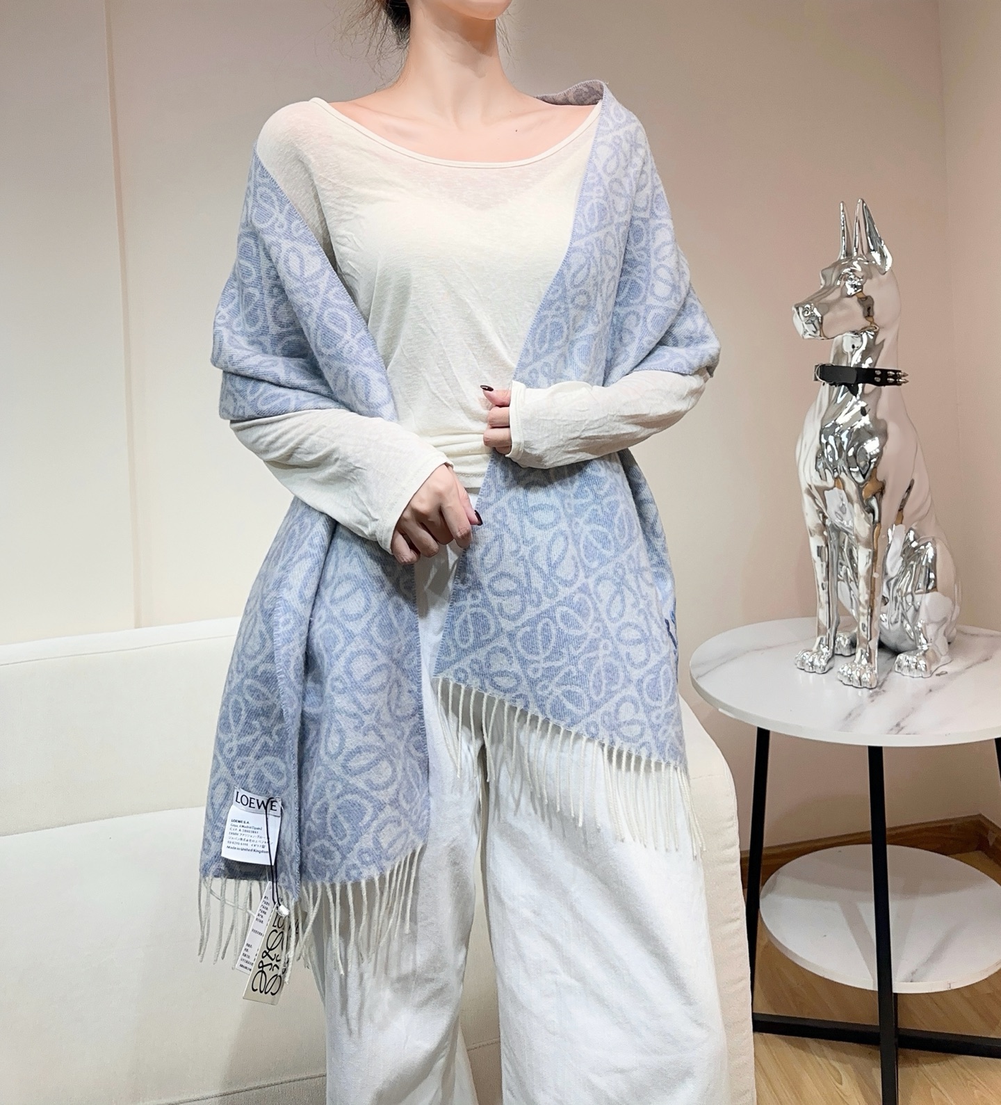 高品质五色到货！双吊版，手工缝标！ 火爆全网的 𝐋𝐨𝐞𝐰𝐞 ，原单品质！· - 双面Anagram 缇花