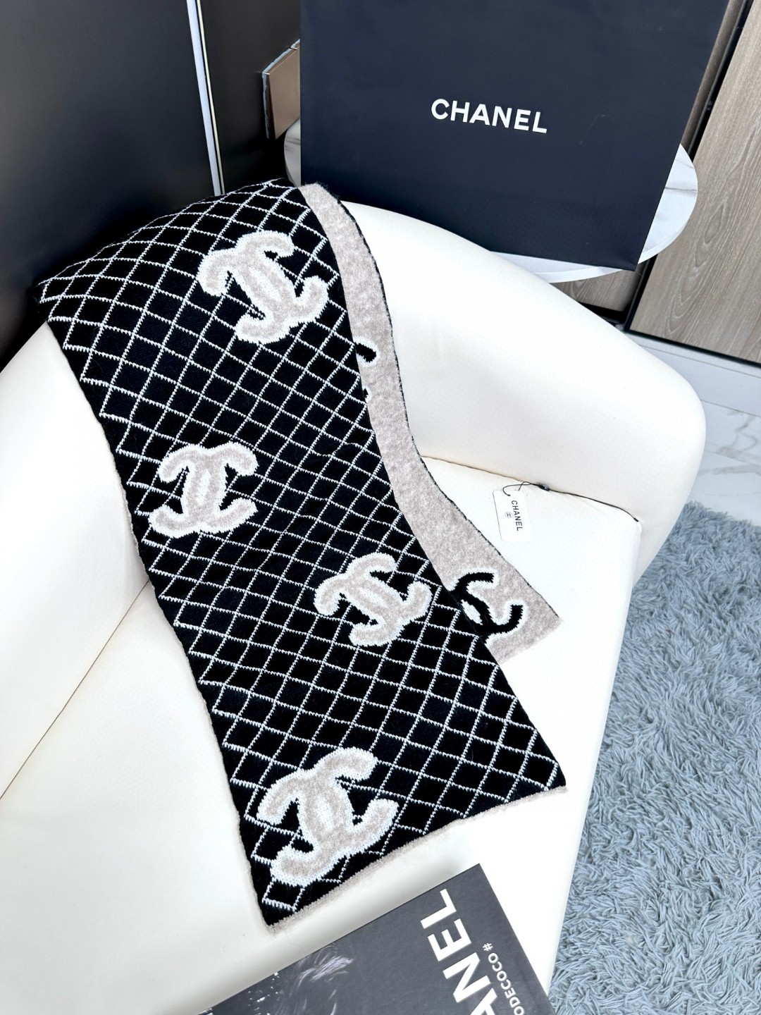 。高版本 对版颜色 黑长卡其灰来咯🥰🥰看细节颜色一看到达人在晒这条24年秋冬最新款Chanel 就马上打