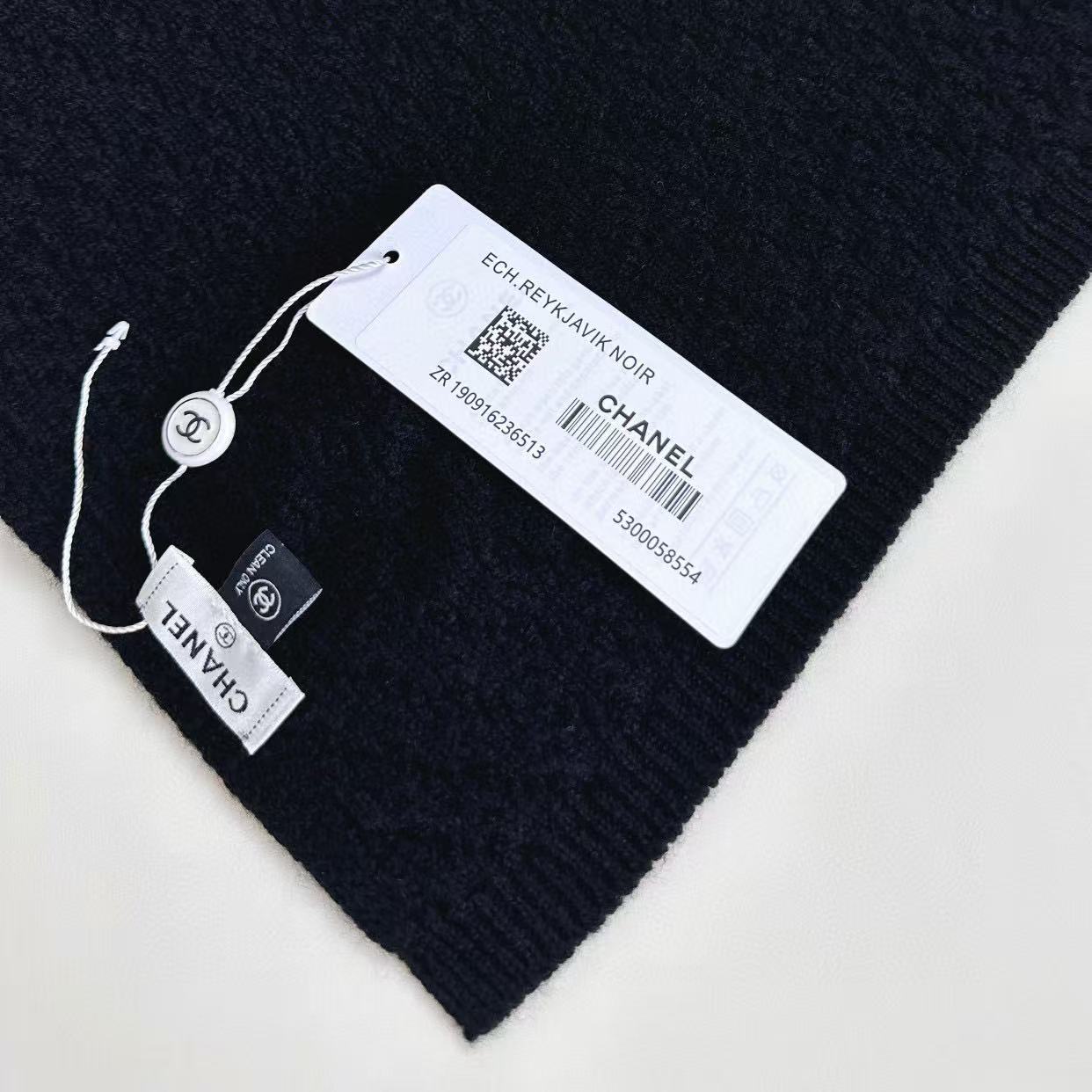 🛒𝐍𝐄𝐖 · 2025/香奈儿针织新品！独家高品质！香奶奶家顶配款！菱形格logo围巾选用高捻度羊毛纱线