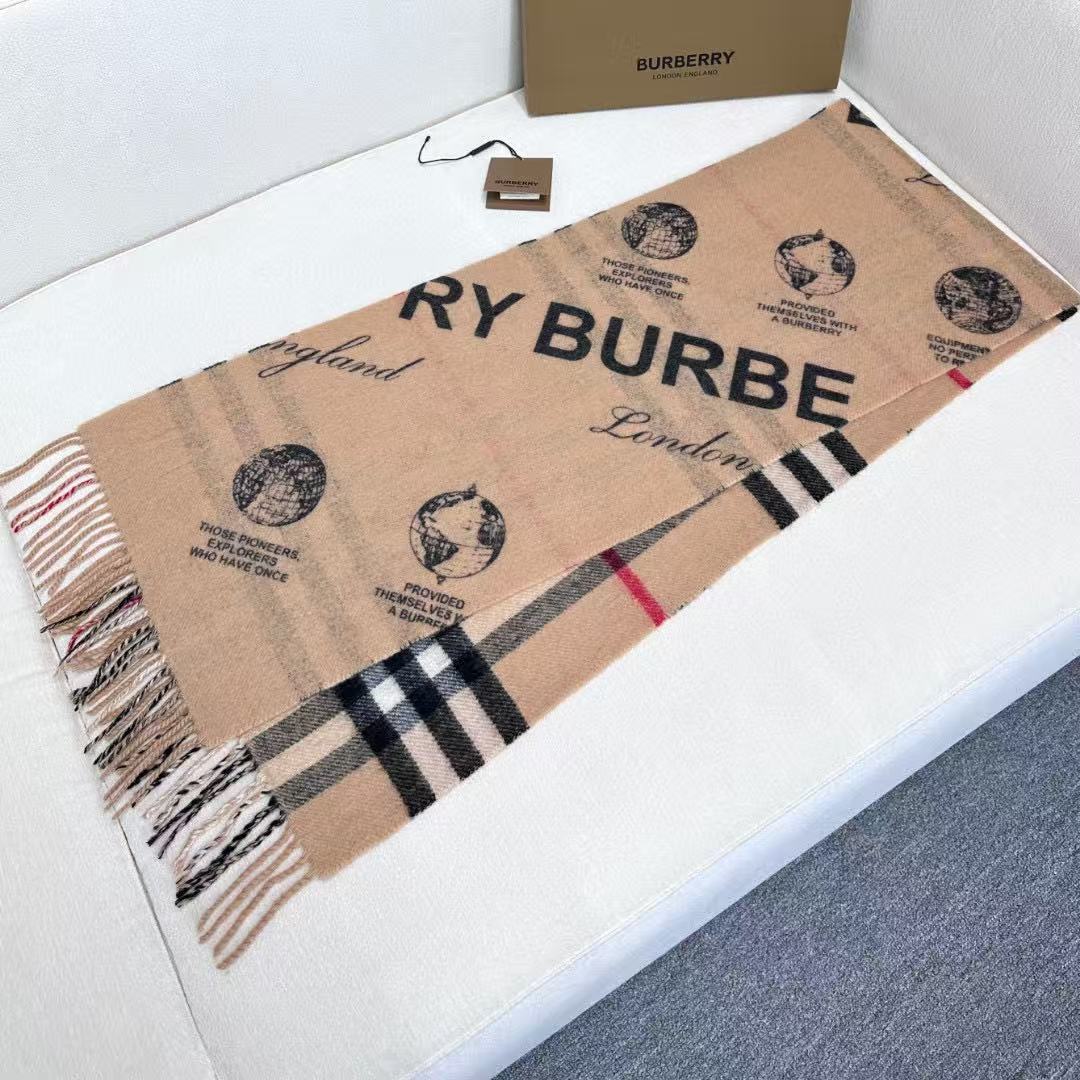 Burberry Burberry · 双面两用标签印花羊绒围巾 意大利制围巾 选用柔软羊绒面料制成