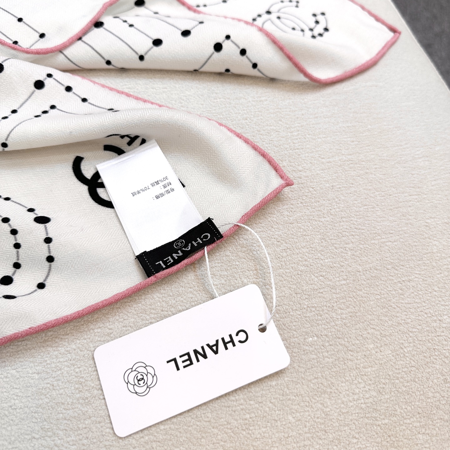 Chanel ~25秋冬新品～【十二星座系列】【140双面丝毛披肩】手工卷边丝毛方巾（30%桑蚕丝70%