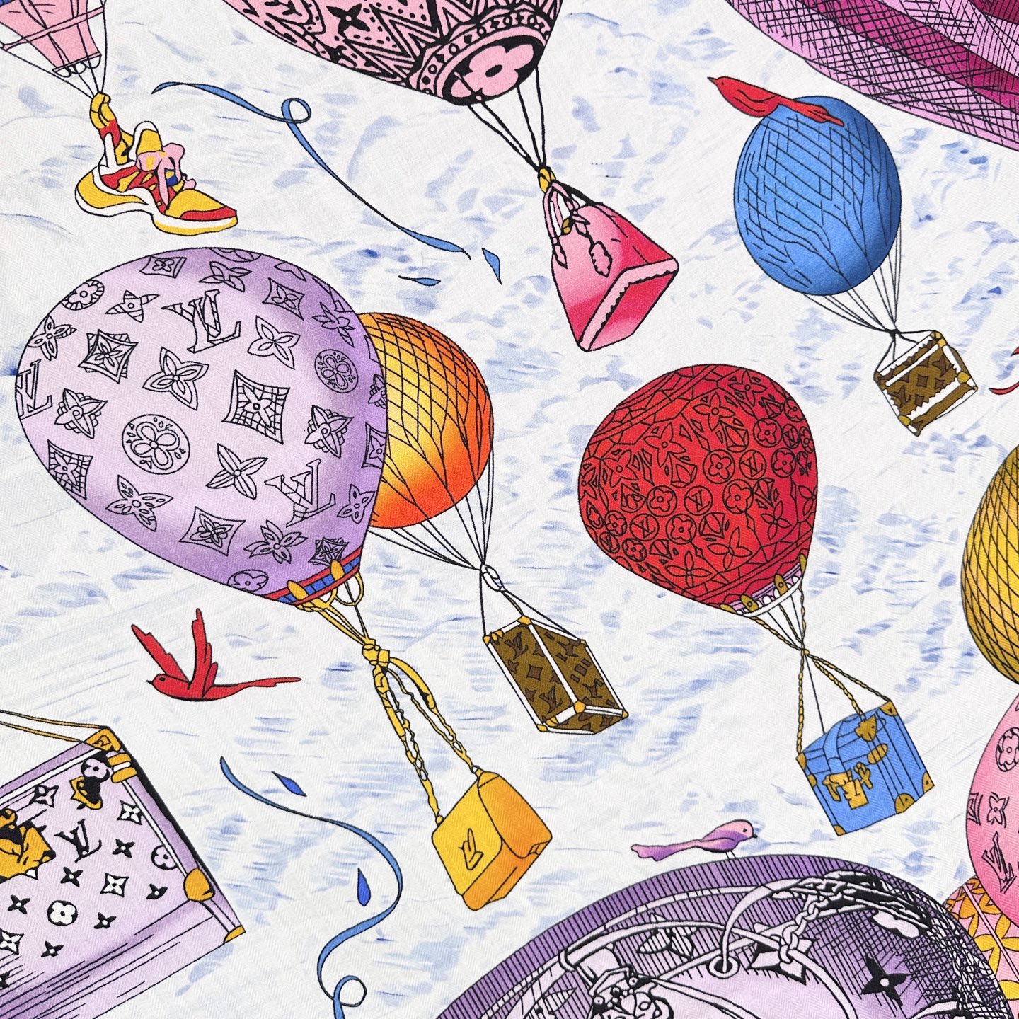 上新💓2025春款上新LV驴家专柜最新款巜土耳其热气球》😘💍实物真心美 🎀披肩配以印花💓💃🏻无论设计喷绘