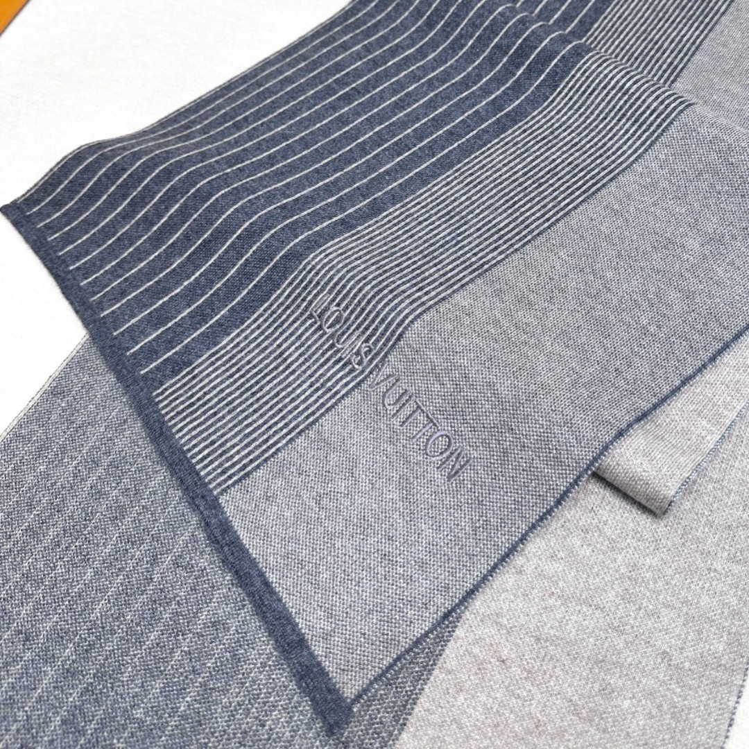 新款到！2025年Lv爆款上新 高端男士围巾👍【经典格纹提花】独家牛货🐂 具有超高羊绒品质才会被此品牌青