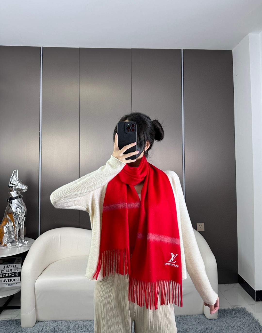 过年红到！男女通用！ 【Lv🌾怒赞爆推的时尚单品，温柔配色，超级迷恋❗️气质低调恬静又不失优雅❗️】重点