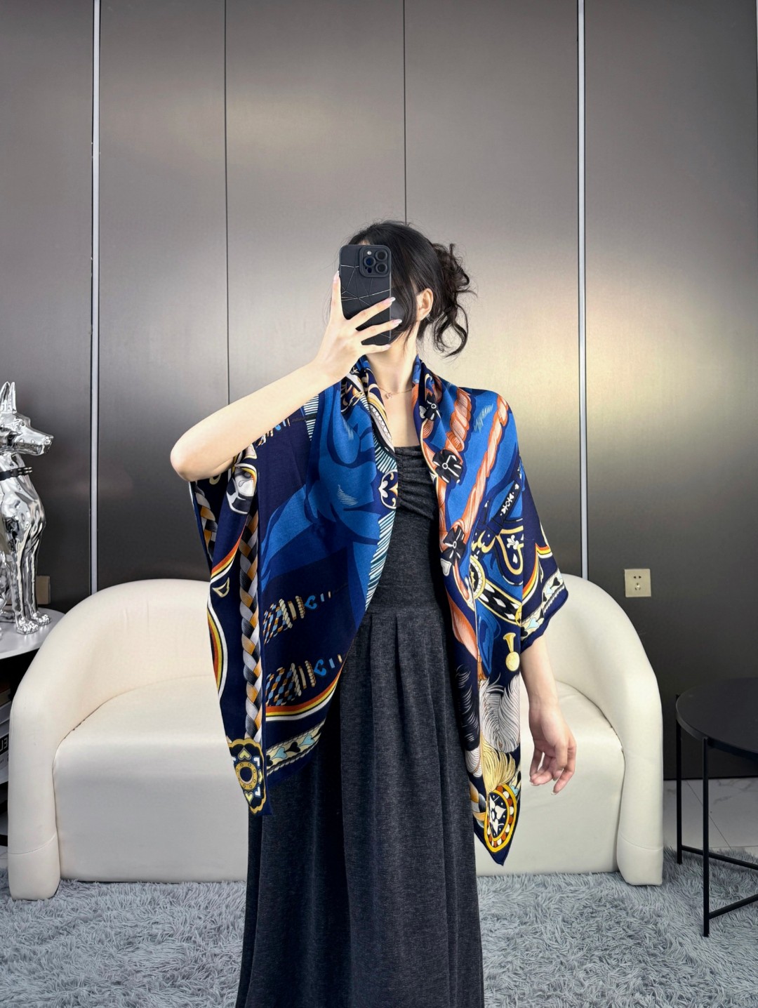 🌾专柜同步 Hermes【双面同色 顶级丝绒方巾140推荐💕顶级工艺超值‼️爱马仕专柜爆款🎁🎁羊绒方巾💟