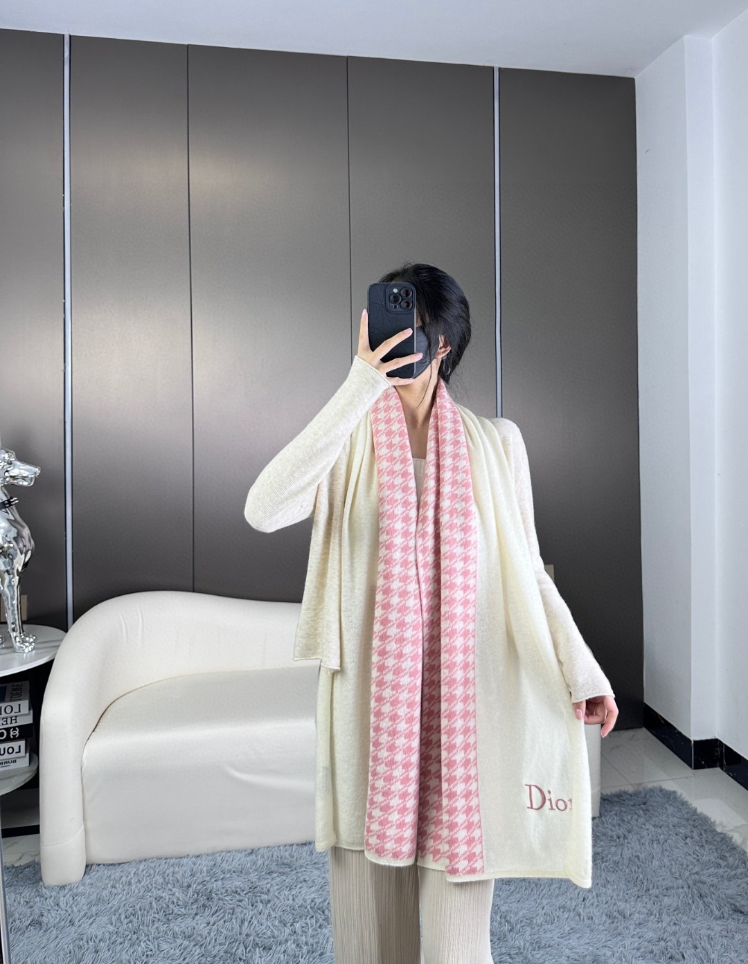 上新！2025年D家今年的热卖款围巾！羊绒针织围巾，Dior限量款，必入！！！免代购！限量的秀场千鸟格以