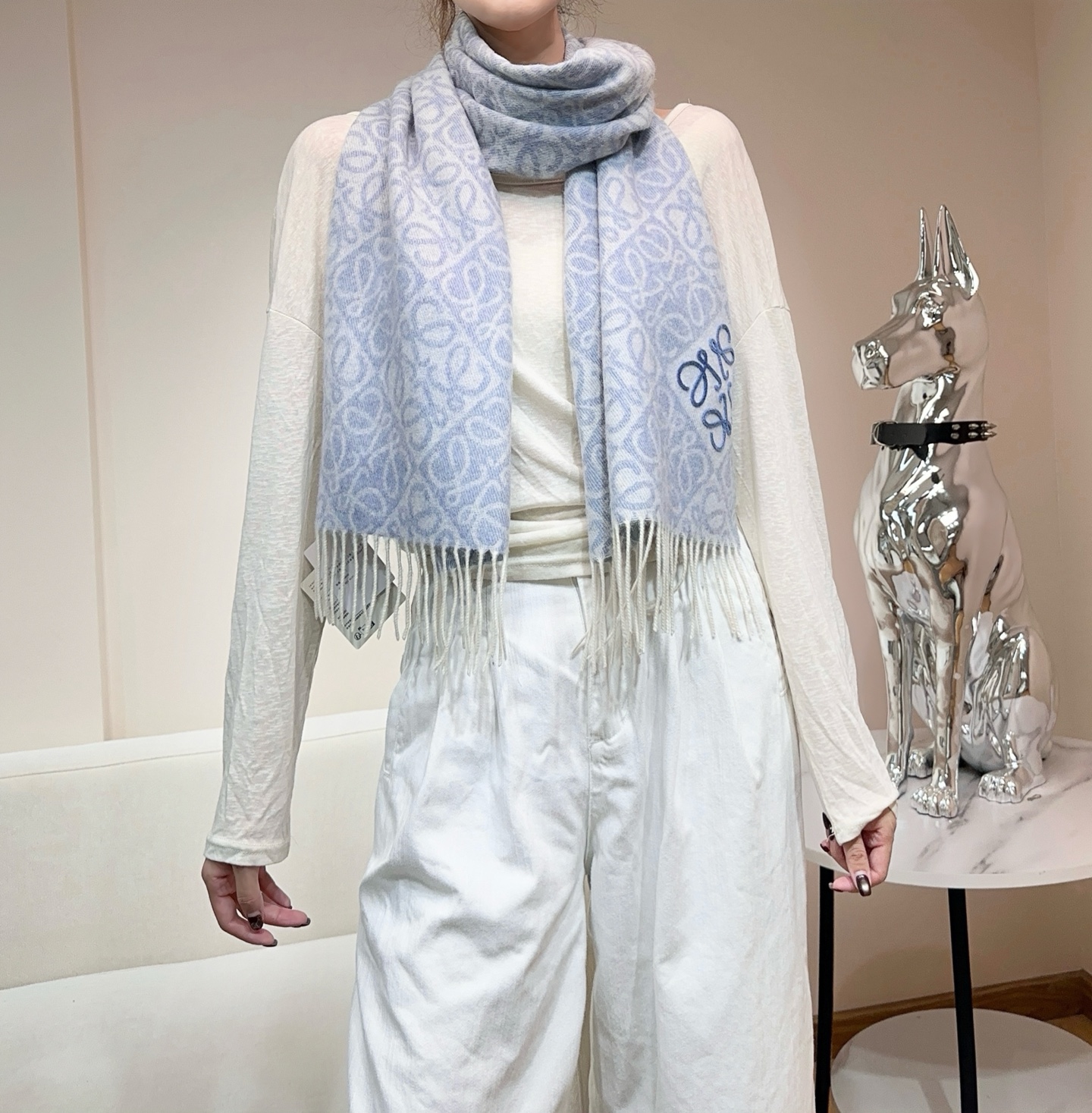 高品质五色到货！双吊版，手工缝标！ 火爆全网的 𝐋𝐨𝐞𝐰𝐞 ，原单品质！· - 双面Anagram 缇花