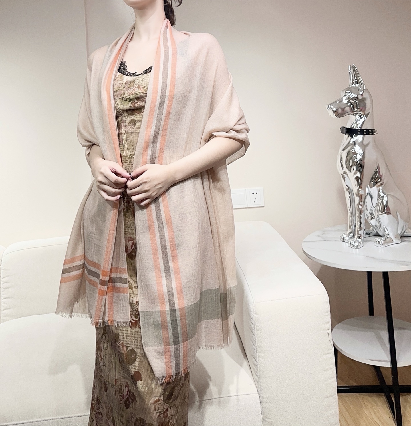 💃💃LP极品原单【LP轻盈格纹长巾】‼️♨️高尖端产物⚠️重磅呈现 ，绝无仅有 史无前例 100%纯山羊