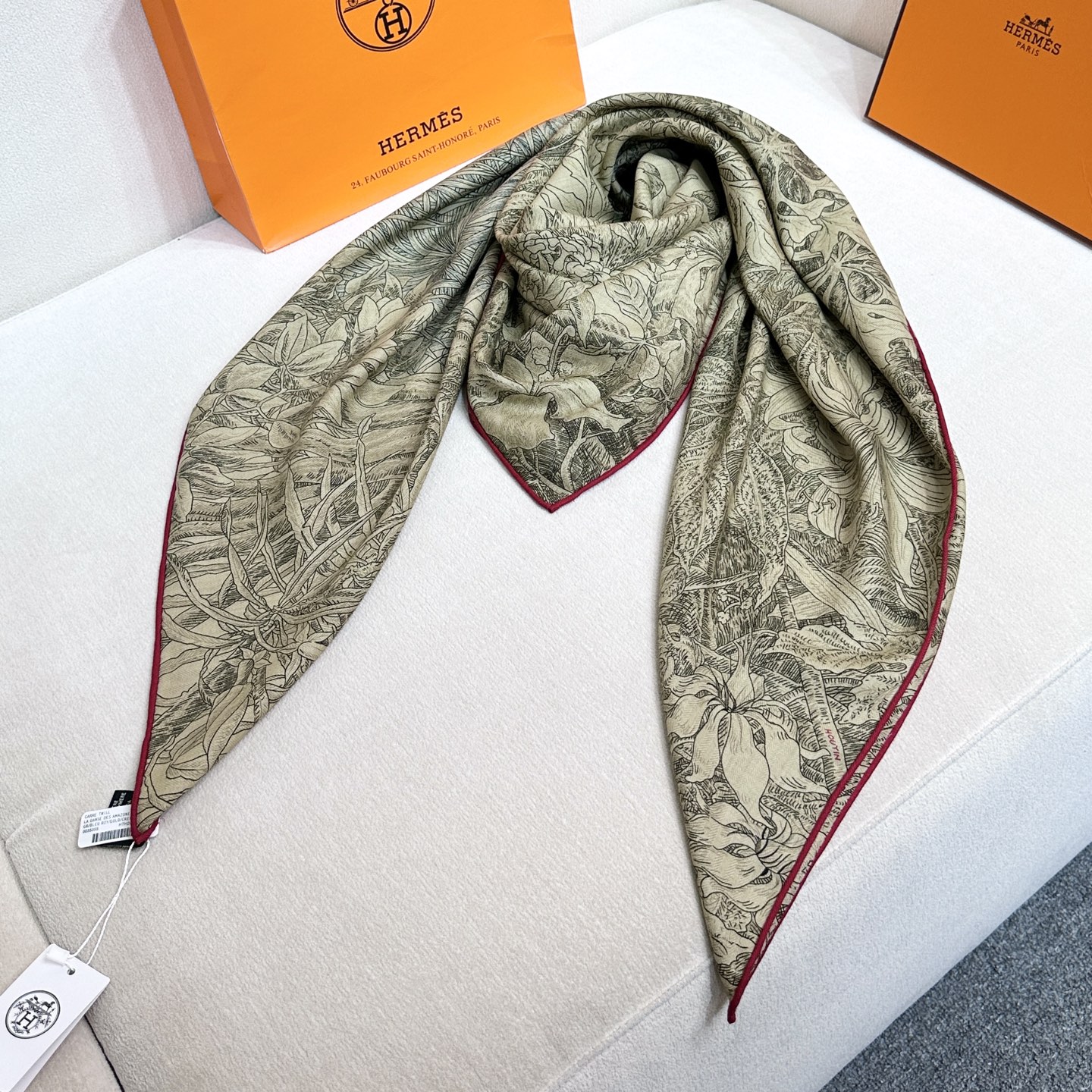 【双面同色 丝毛款】羊绒新款 买了都说好看‼️推荐💕【巴勒莫植物园 140】羊绒方巾‼️H家ZG爆款🎁💟