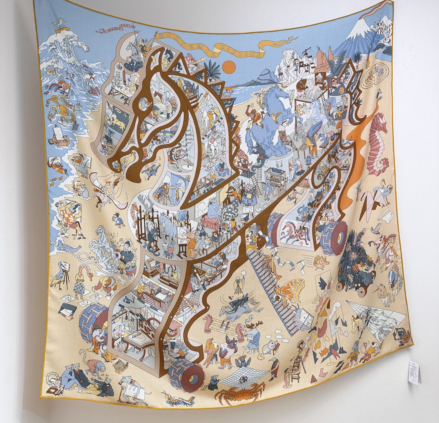 “马术学院”140双面同色丝毛披肩～Hermes 手工卷边丝毛方巾（30%桑蚕丝70%羊毛）这款爱马仕的