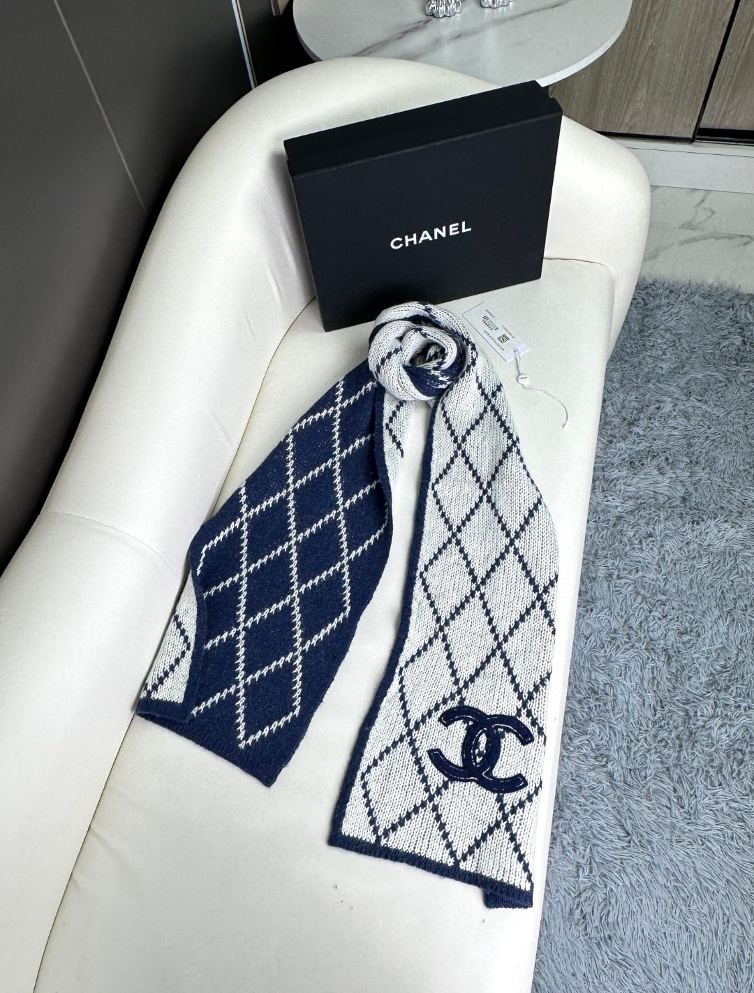上新！🌾爆款到货！香奈儿Chanel秋冬超软糯围巾|||🧣这条香奈儿秋冬围巾 一定要提前入！不然等到秋冬