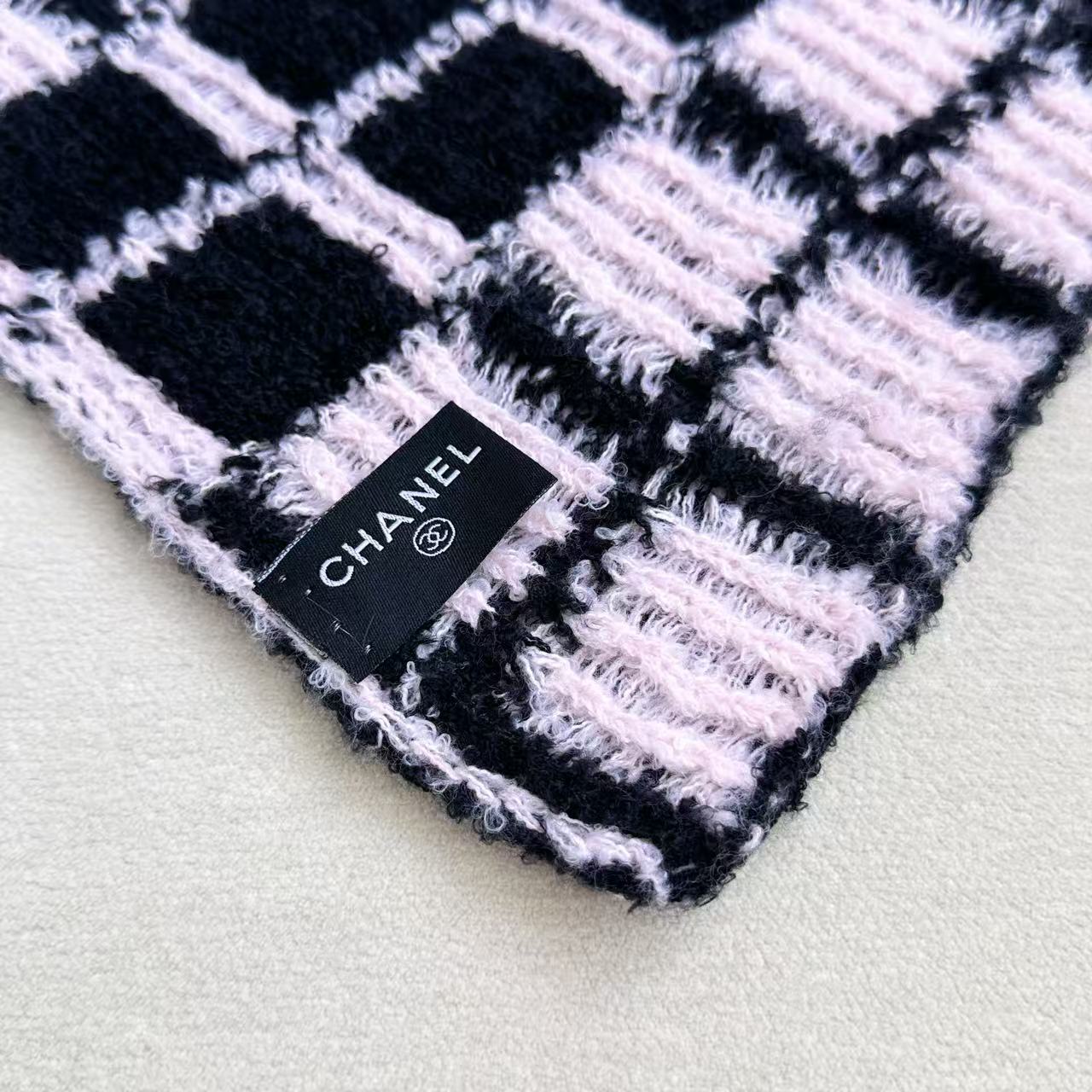 新款Chanel · 香奈儿难得一见的针织单品，温柔配色，超级迷恋❗️气质低调恬静又不失优雅❗️】重点推