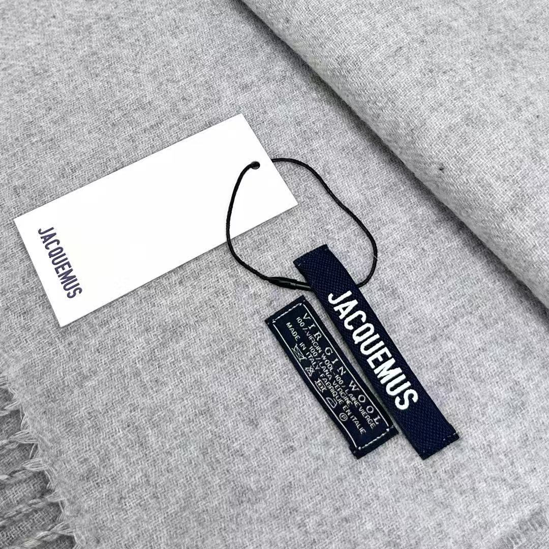 ✨Jacquemus 双面围巾❗今年真的被疯狂种草 今年冬天就非宠这条 好看的要疯掉了，太有型太有魅力了