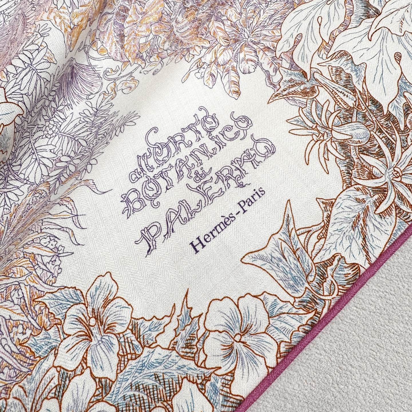 【双面同色 丝毛款】羊绒新款 买了都说好看‼️推荐💕【巴勒莫植物园 140】羊绒方巾‼️H家ZG爆款🎁💟