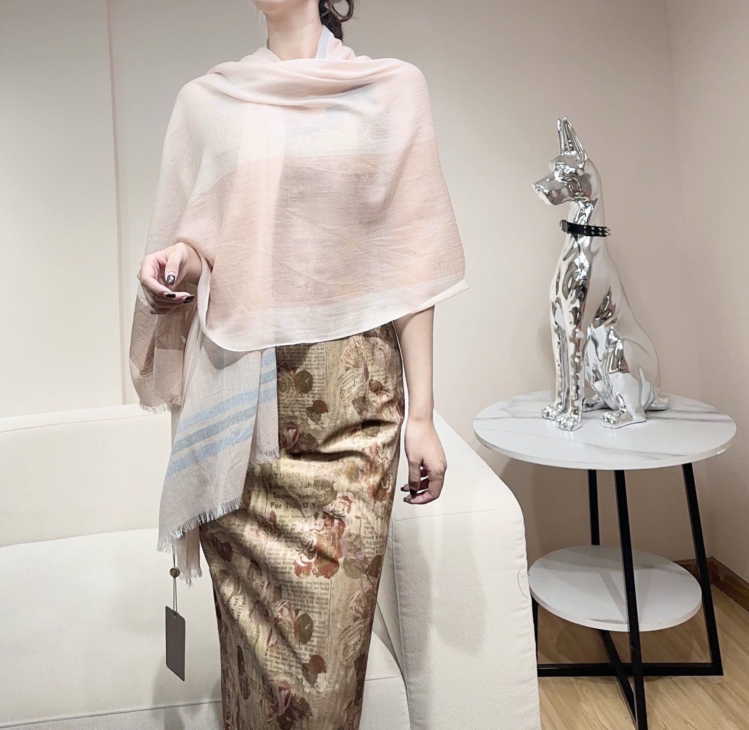 💃💃LP极品原单【LP轻盈格纹长巾】‼️♨️高尖端产物⚠️重磅呈现 ，绝无仅有 史无前例 100%纯山羊