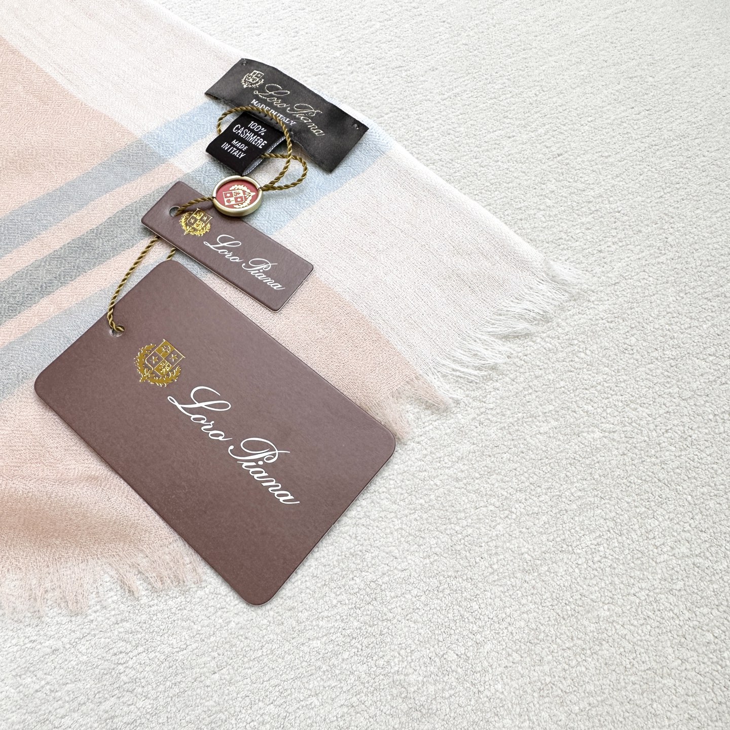 💃💃LP极品原单【LP轻盈格纹长巾】‼️♨️高尖端产物⚠️重磅呈现 ，绝无仅有 史无前例 100%纯山羊