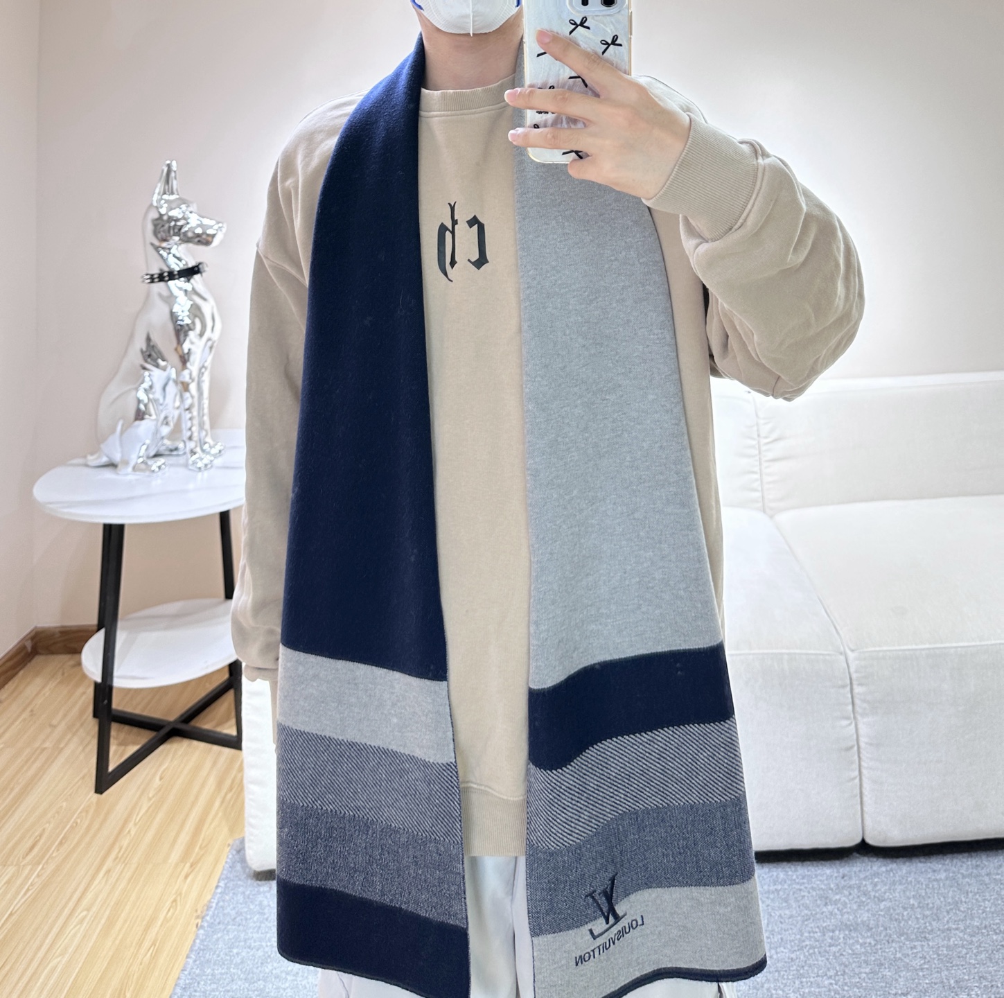 年Lv爆款到货！【针织条纹】🎀男女通用围巾 ，低调的配色更享得时尚高端，100%针织羊绒经典条纹编织👐围