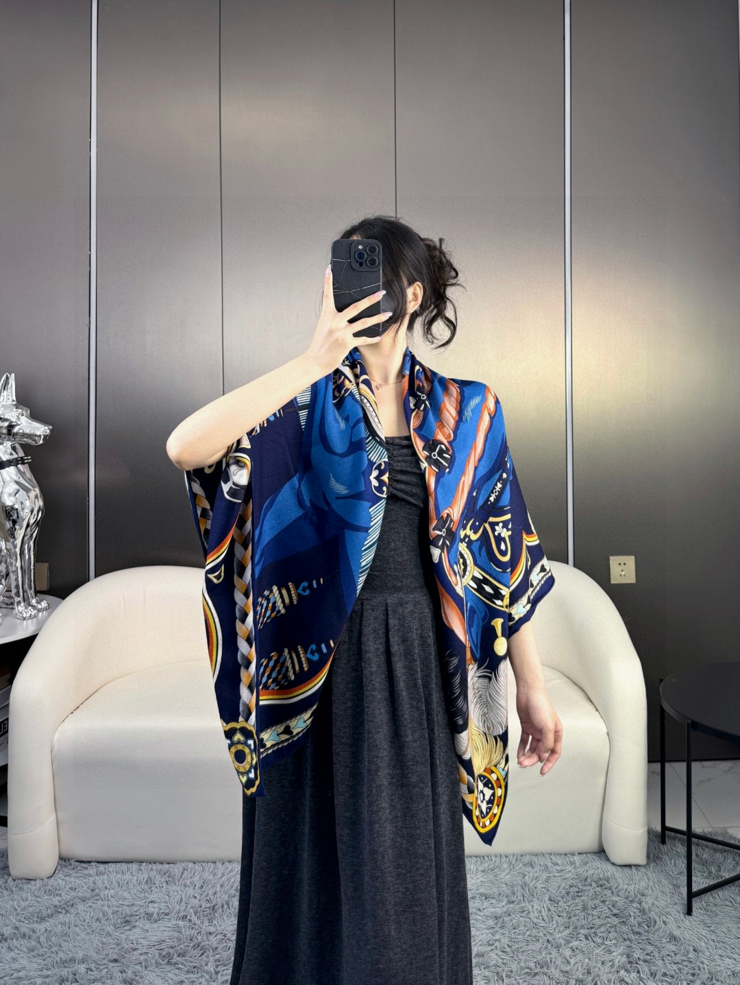 2025年专柜同步 Hermes【双面同色 顶级丝绒方巾140推荐💕顶级工艺超值‼️爱马仕专柜爆款🎁🎁羊