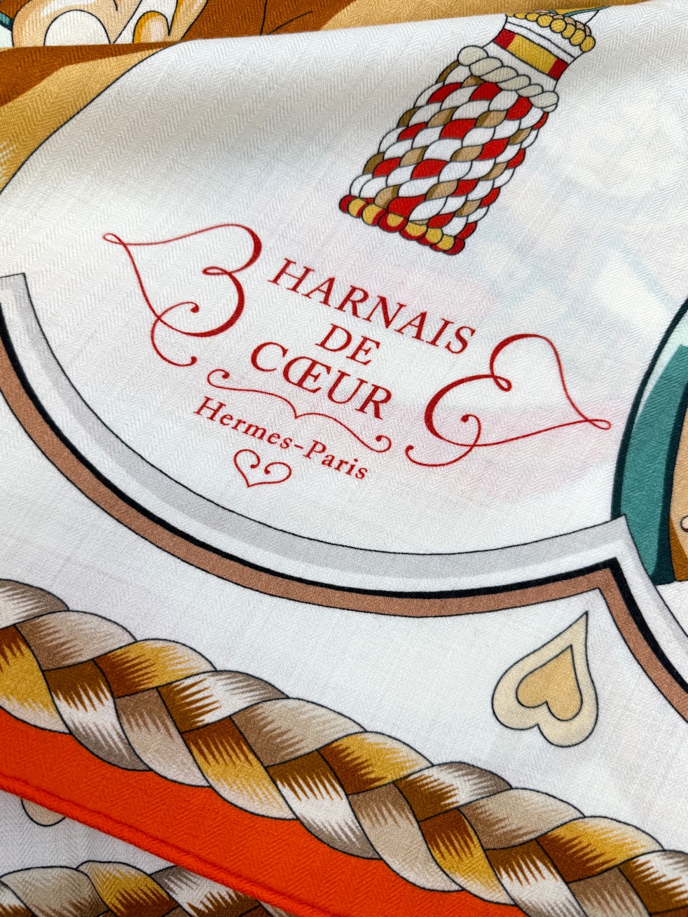 2025年专柜同步 Hermes【双面同色 顶级丝绒方巾140推荐💕顶级工艺超值‼️爱马仕专柜爆款🎁🎁羊