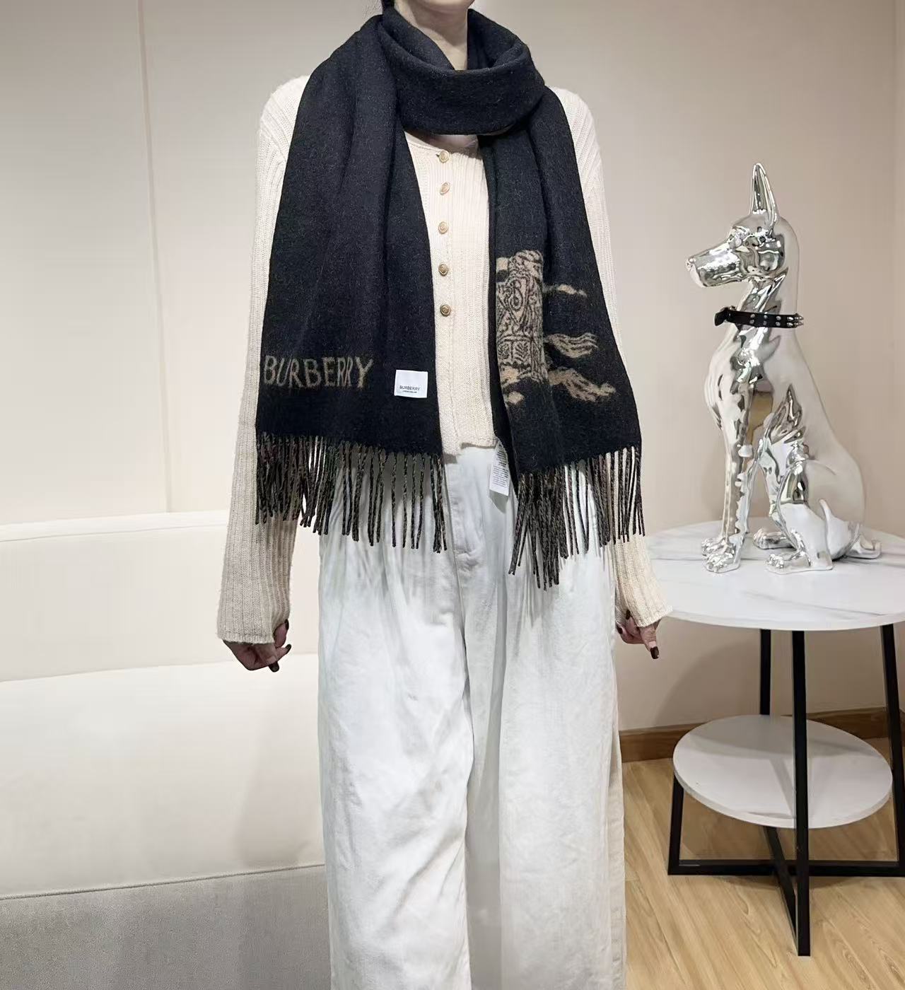 ❤️上新！高品质！Burberry · 巴宝莉新款双面羊绒围巾‼️今年的B家真的是高端Level，重磅极