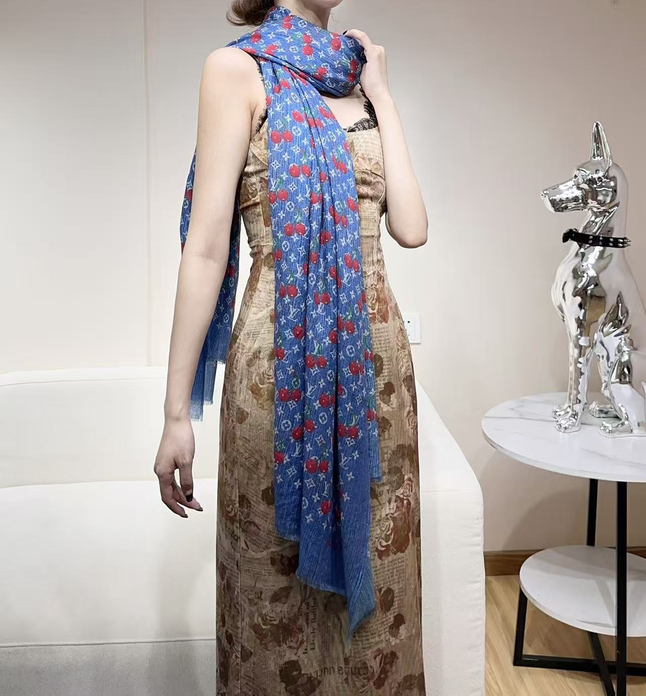 LV X TM MONOGRAMCERISE LV × TM Monogram Cerise 出自路易威