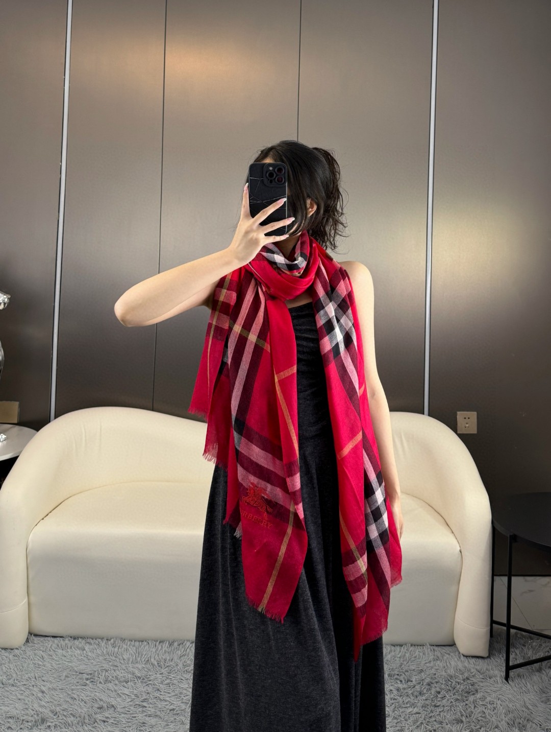 2024爆款巴宝利 🧣万众瞩目战马绣标经典版到货🎆最优质的年轻设计师推出的最新概念👓搭配调色纱染再色织🎉