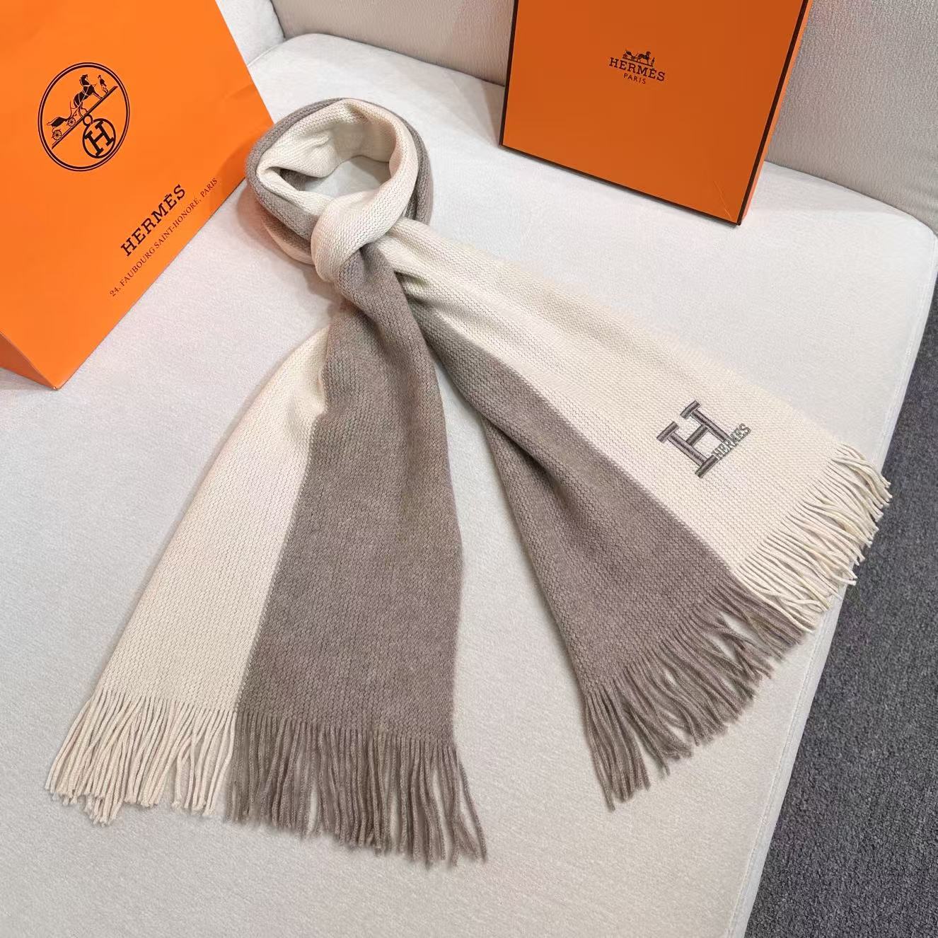 上新！男女同款，百分百纯羊绒 Hermes（爱马仕）同步专柜，高端羊绒针织围巾！】可正式，可随意，非常C